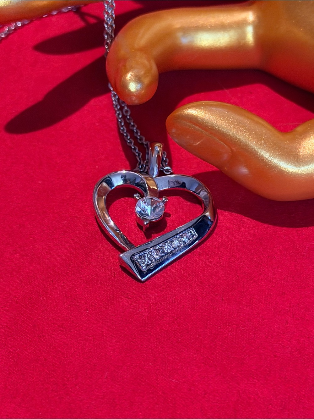 Beautiful Silver Heart Pendant Necklace with Clear Stones